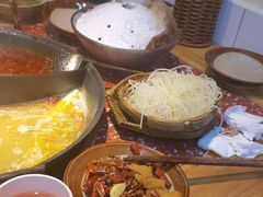 -赵美丽·重庆社区火锅·直营店(火车东站·中豪国际店)