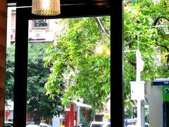 大堂-CowCow其其·牛杂咖啡公司(六运店)