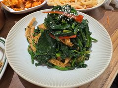 菠菜拌面筋-贯贯吉·清真餐厅(浙江中路店)