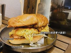 猪扒包-甘单茶事小馆(洋河店)