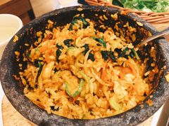 烤鸡腿石锅拌饭-七八冷面·延边朝鲜族美食(欢乐谷店)