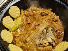 -锅老头海鲜铁锅炖