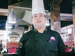 -利昂法式铁板主题餐厅(新奥购物中心店)