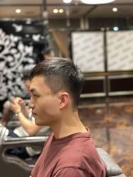 -八佰伴8008星级形象店