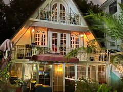 -弦月窗LUNETTE BY AMANDA(复兴路店)