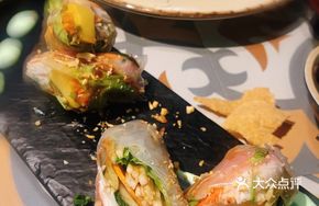 Mango and Crab Salad Spring Rolls