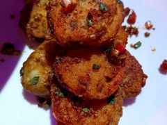 -巴特餐饮6加1音乐餐吧·新疆菜