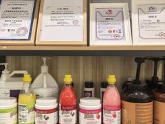 -Pets First伊珊娜洗护·精致美容·家庭式寄养(新会路店)