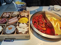 -芈重山老火锅(广州首店)