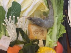 -呷哺呷哺(常营华联店)