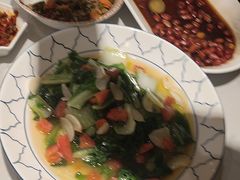 -巴特餐饮6加1音乐餐吧·新疆菜