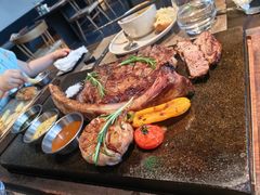 -九月里.自由花园餐厅