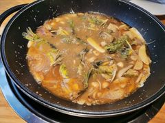 -小小河边鱼(天润城店)