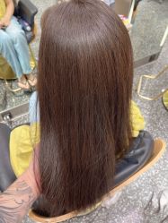 -Tloml salon
