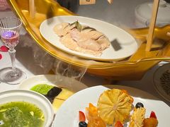 餐具摆设-狮拾久·现代新加坡料理(壹方城店)