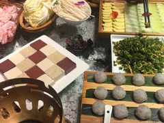 -慢丽江·云南野生菌土鸡锅(西山店)