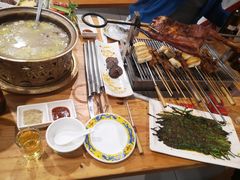 -欢乐牧人蒙古炭烤羊腿(四平路店)