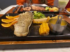 -必胜客(宁海西子国际店)