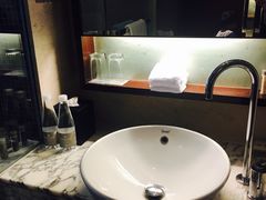 -上海龙之梦万丽酒店