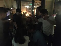 -脚下咖啡·CHILL酒馆(灵光东巷店)