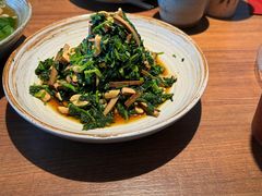 青年拌菜-青年公社烤鸭(宝杨宝龙广场店)