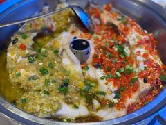 剁椒鱼头-老湘亲·品鉴湘菜(蔡塘爱琴海店)
