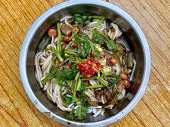 猪肉粉-灵山卢梅燕粉店