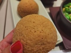 酥皮山楂叉烧包-蔡澜点心(三里屯T+MALL店)