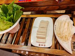 -亮欢寨酸汤鱼(沙冲路店)