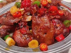 -老六饭店(翠通路店)