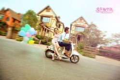 -施华洛婚纱摄影会所(范阳中路店)