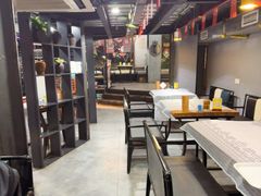 -云晓光头烧烤吧(盛夏店)