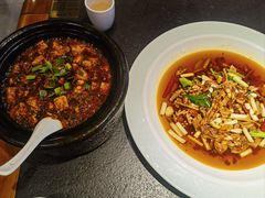 -万重锦·人文川菜馆(骡马市店)