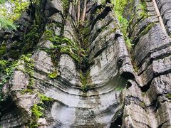 -梭布垭石林景区