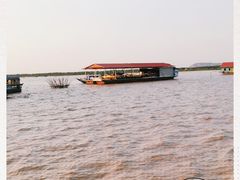 -洞里萨湖