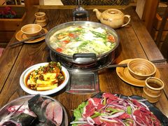 -亮欢寨酸汤鱼(沙冲路店)