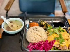 金牌阿姨鸡饭-阿姨食堂