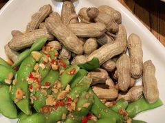 花生毛豆-管氏翅吧(国展店)