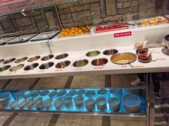 自助调料区-前门后头老北京铜锅涮肉·京味菜·烤鸭(伊藤洋华堂店)