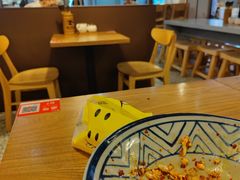 大堂-隆门客栈·西北小吃手工面(丰盛町商业步行街店)