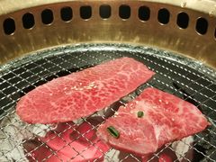 -山川小町·极番烧肉(新地假日广场店)