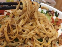 -左左香老潼关肉夹馍(龙山一路店)