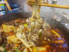 -鸿顺老铁锅美蛙鱼府(解放碑店)