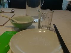 餐具摆设-汤城小厨•粤菜•靓汤(金宝街店)