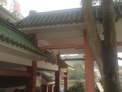 餐厅大门-广东温泉宾馆