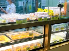 -鲍师傅糕点(百盛西南商都店)