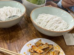 -刘聋子粉馆(张家界总店)