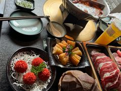 -湊湊火锅·茶憩(新中关购物中心店)