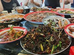 -江湖黑大兔(杨家坪店)