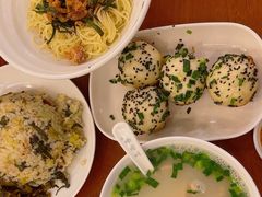 -三两春肚肺汤(崂山路店)